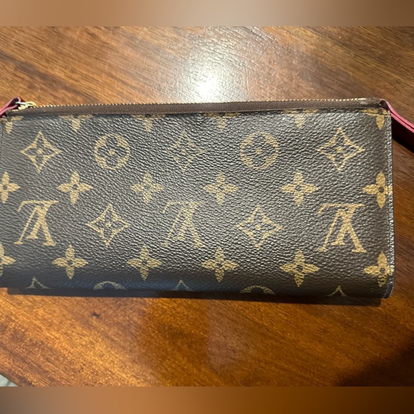 Louise Vuitton Walet. authentic. - Picture 4 of 4